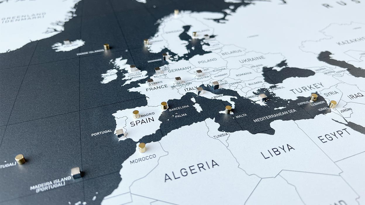 Urlaubsziele 2024 – Reisetrends im Überblick - VACENTURES - Die Weltkarte Motiv 